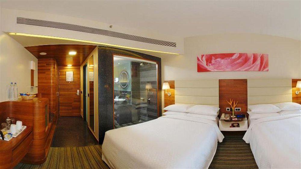 Four Points By Sheraton Visakhapatnam Buitenkant foto