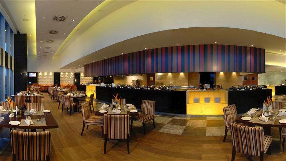 Four Points By Sheraton Visakhapatnam Buitenkant foto