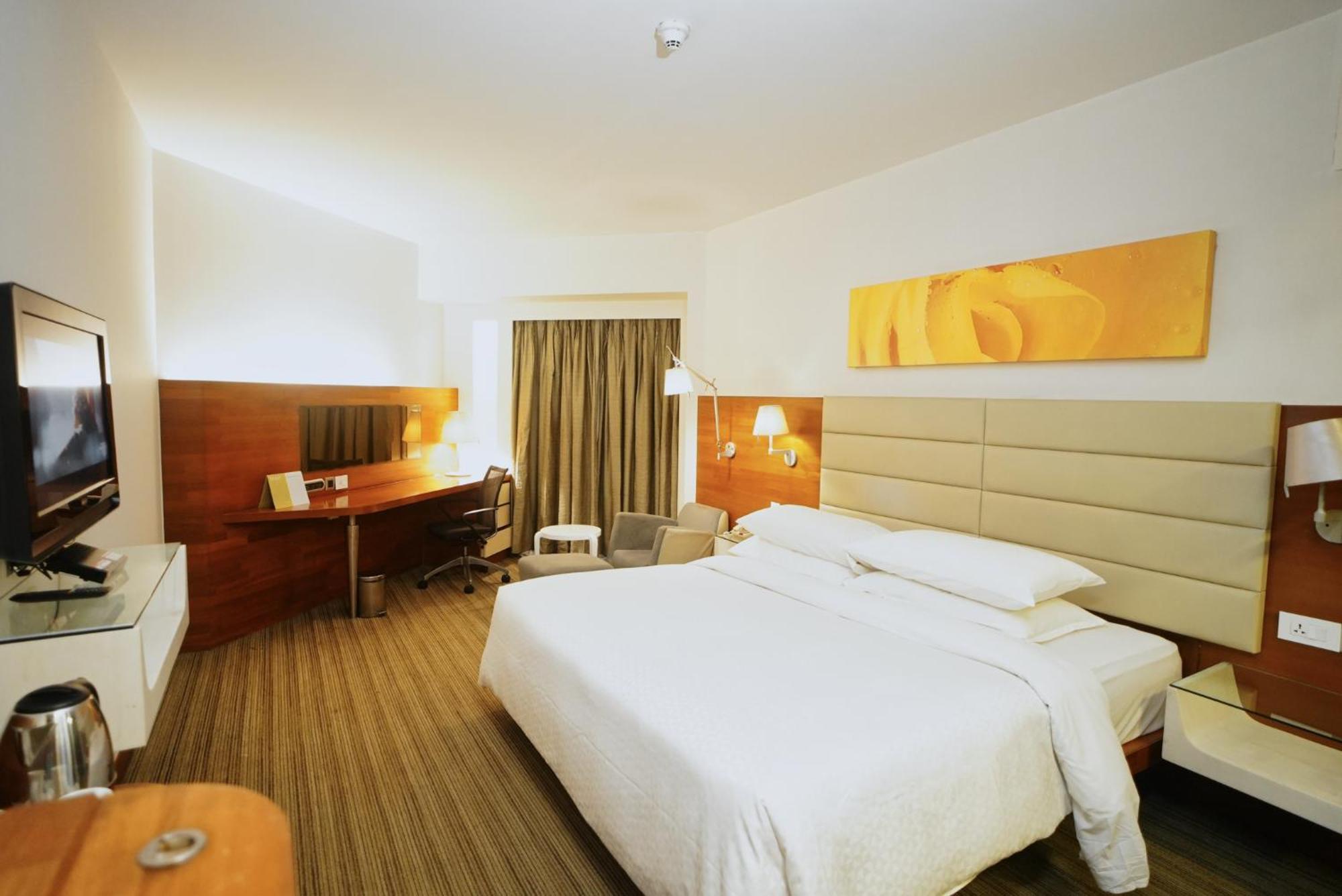 Four Points By Sheraton Visakhapatnam Buitenkant foto