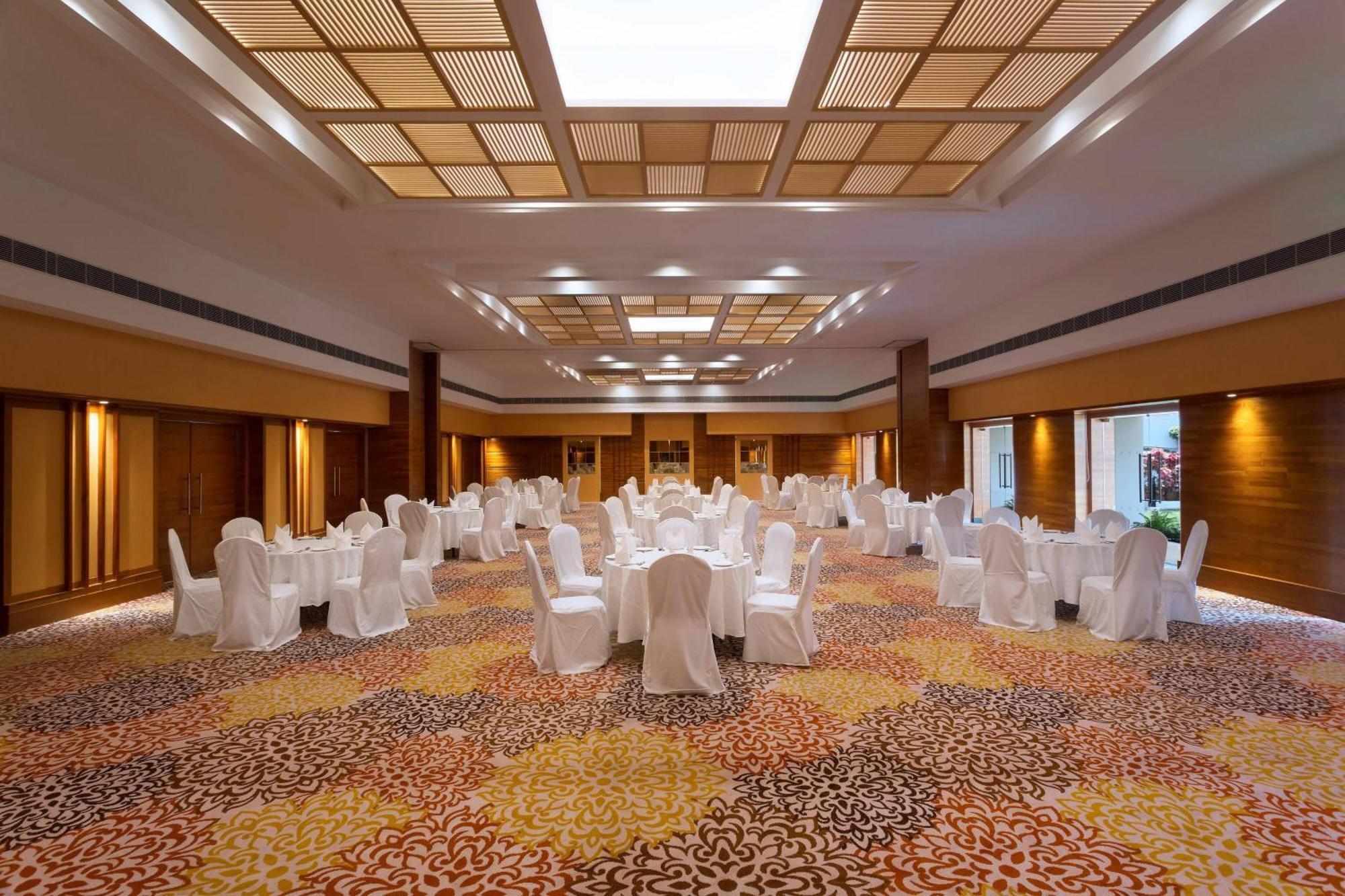 Four Points By Sheraton Visakhapatnam Buitenkant foto