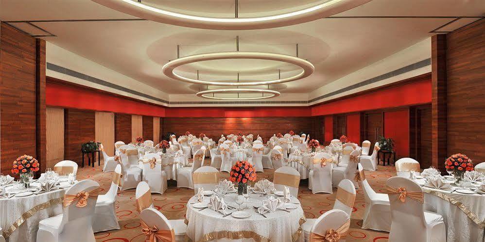 Four Points By Sheraton Visakhapatnam Buitenkant foto