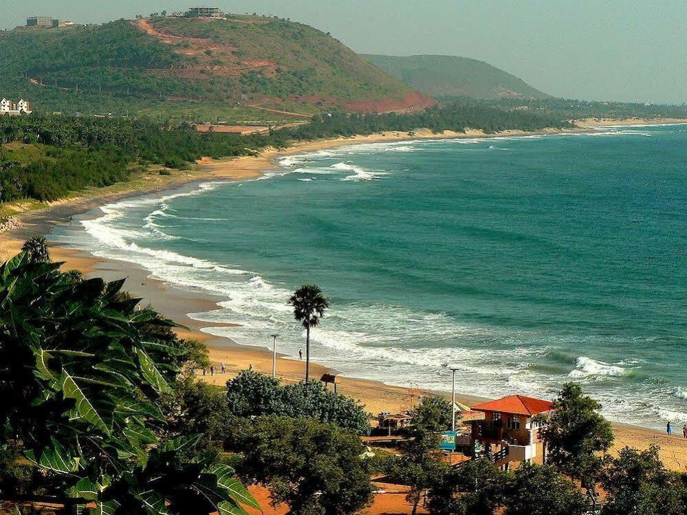 Four Points By Sheraton Visakhapatnam Buitenkant foto